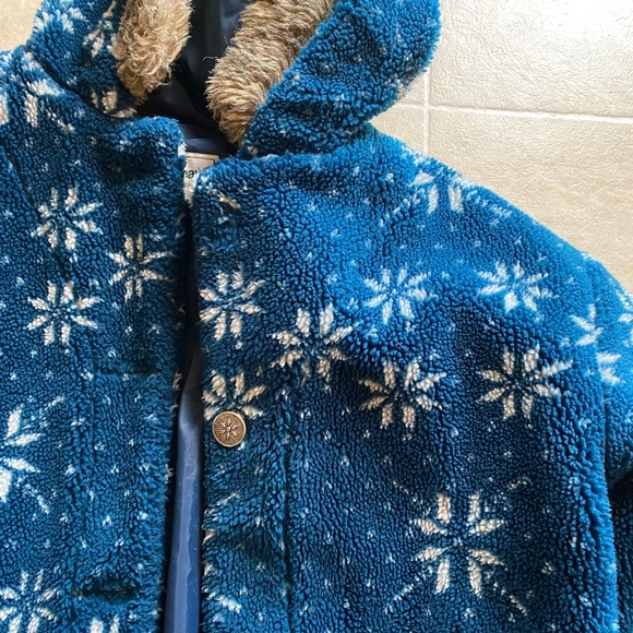 L.L. Bean Winter Jacket - Picture 2 of 5